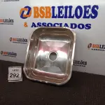 LOTE 292 - 02 CUBAS EM AÇO INOX STANDARD 400X340X140MM. (NO ESTADO) ATENÇÃO! FAZER A VISITAÇÃO ANTES DE ARREMATAR, NÃO SABEMOS SE FUNCIONA. LEILÃO NÃO TEM GARANTIA E NEM DEVOLUÇÃO, SUJEITO A POSSÍVEIS AVARIAS VISÍVEIS/OCULTAS E/OU AUSÊNCIA DE COMPONENTES.