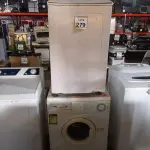 LOTE 350 - 01 MÁQUINA DE LAVAR MARCA BRASTEMP 220V E 01 MÁQUINA DE LAVAR MARCA ELETROLUX 5KG 220V. (NO ESTADO) ATENÇÃO! FAZER A VISITAÇÃO ANTES DE ARREMATAR, NÃO SABEMOS SE FUNCIONA. LEILÃO NÃO TEM GARANTIA E NEM DEVOLUÇÃO, SUJEITO A POSSÍVEIS AVARIAS VISÍVEIS/OCULTAS E/OU AUSÊNCIA DE COMPONENTES.