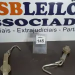 LOTE 145 - 02 GANCHOS/CARRETILHA PARA FRIGORÍFICOS. (NO ESTADO) ATENÇÃO! FAZER A VISITAÇÃO ANTES DE ARREMATAR, NÃO SABEMOS SE FUNCIONA. LEILÃO NÃO TEM GARANTIA E NEM DEVOLUÇÃO, SUJEITO A POSSÍVEIS AVARIAS VISÍVEIS/OCULTAS E/OU AUSÊNCIA DE COMPONENTES.