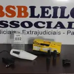 LOTE 032 - 01 ASPIRADOR DE PÓ PORTÁTIL 12V MARCA BOMVIK. (NO ESTADO) ATENÇÃO! FAZER A VISITAÇÃO ANTES DE ARREMATAR, NÃO SABEMOS SE FUNCIONA. LEILÃO NÃO TEM GARANTIA E NEM DEVOLUÇÃO, SUJEITO A POSSÍVEIS AVARIAS VISÍVEIS/OCULTAS E/OU AUSÊNCIA DE COMPONENTES.