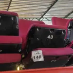 LOTE 146 - 10 POLTRONAS PARA AUDITÓRIOS NA COR VERMELHA. (NO ESTADO) ATENÇÃO! FAZER A VISITAÇÃO ANTES DE ARREMATAR, NÃO SABEMOS SE FUNCIONA. LEILÃO NÃO TEM GARANTIA E NEM DEVOLUÇÃO, SUJEITO A POSSÍVEIS AVARIAS VISÍVEIS/OCULTAS E/OU AUSÊNCIA DE COMPONENTES.