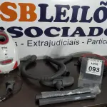 LOTE 093 - 01 ASPIRADOR DE PÓ MARCA PHILCO 01 ASPIRADOR ROBO MARCA MULTILASER. (NO ESTADO) ATENÇÃO! FAZER A VISITAÇÃO ANTES DE ARREMATAR, NÃO SABEMOS SE FUNCIONA. LEILÃO NÃO TEM GARANTIA E NEM DEVOLUÇÃO, SUJEITO A POSSÍVEIS AVARIAS VISÍVEIS/OCULTAS E/OU AUSÊNCIA DE COMPONENTES.