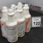 LOTE 122 - 06 LUSTRA MÓVEIS COM 1L CADA. (NO ESTADO) ATENÇÃO! FAZER A VISITAÇÃO ANTES DE ARREMATAR, NÃO SABEMOS SE FUNCIONA. LEILÃO NÃO TEM GARANTIA E NEM DEVOLUÇÃO, SUJEITO A POSSÍVEIS AVARIAS VISÍVEIS/OCULTAS E/OU AUSÊNCIA DE COMPONENTES.