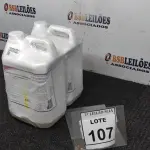 LOTE 107 - 02 REMOVEDORES DE CERA E ACABAMENTOS COM 5L CADA. (NO ESTADO) ATENÇÃO! FAZER A VISITAÇÃO ANTES DE ARREMATAR, NÃO SABEMOS SE FUNCIONA. LEILÃO NÃO TEM GARANTIA E NEM DEVOLUÇÃO, SUJEITO A POSSÍVEIS AVARIAS VISÍVEIS/OCULTAS E/OU AUSÊNCIA DE COMPONENTES.