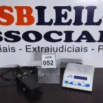 LOTE 052 - 01 MOTOR DE IMPLANTE DRILLER BLM 600 BABY COM PEDALEIRA. (NO ESTADO) ATENÇÃO! FAZER A VISITAÇÃO ANTES DE ARREMATAR, NÃO SABEMOS SE FUNCIONA. LEILÃO NÃO TEM GARANTIA E NEM DEVOLUÇÃO, SUJEITO A POSSÍVEIS AVARIAS VISÍVEIS/OCULTAS E/OU AUSÊNCIA DE COMPONENTES.