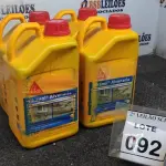 LOTE 092 - 04 ADITIVOS PLASTIFICANTE PARA ARGAMASSA DE ASSENTAMENTO E REBOCO COM 3,6L MARCA SIKA.  (NO ESTADO) ATENÇÃO! FAZER A VISITAÇÃO ANTES DE ARREMATAR, NÃO SABEMOS SE FUNCIONA. LEILÃO NÃO TEM GARANTIA E NEM DEVOLUÇÃO, SUJEITO A POSSÍVEIS AVARIAS VISÍVEIS/OCULTAS E/OU AUSÊNCIA DE COMPONENTES.