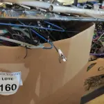 LOTE 160 - 01 LOTE COM GRANDE QUANTIDADE DE CABIDES E 02 ANTENAS. (NO ESTADO) ATENÇÃO! FAZER A VISITAÇÃO ANTES DE ARREMATAR, NÃO SABEMOS SE FUNCIONA. LEILÃO NÃO TEM GARANTIA E NEM DEVOLUÇÃO, SUJEITO A POSSÍVEIS AVARIAS VISÍVEIS/OCULTAS E/OU AUSÊNCIA DE COMPONENTES.