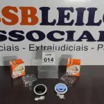 LOTE 014 - 02 SELFIE RING LIGHT PARA CELULARES.  (NO ESTADO) ATENÇÃO! FAZER A VISITAÇÃO ANTES DE ARREMATAR, NÃO SABEMOS SE FUNCIONA. LEILÃO NÃO TEM GARANTIA E NEM DEVOLUÇÃO, SUJEITO A POSSÍVEIS AVARIAS VISÍVEIS/OCULTAS E/OU AUSÊNCIA DE COMPONENTES.