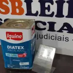 LOTE 211 - 01 LATA DE TINTA PARA INTERIORES DE 16/18 BRANCO BASE P MARCA IQUINE DIATEX. (NOVO) (NO ESTADO) ATENÇÃO! FAZER A VISITAÇÃO ANTES DE ARREMATAR, NÃO SABEMOS SE FUNCIONA. LEILÃO NÃO TEM GARANTIA E NEM DEVOLUÇÃO, SUJEITO A POSSÍVEIS AVARIAS VISÍVEIS/OCULTAS E/OU AUSÊNCIA DE COMPONENTES.