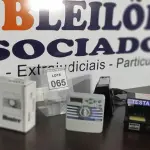 LOTE 065 - 02 TESTAS-NOTA E 01 PROGRAMADOR DE RELÓGIO RESIDENCIAL.  (NO ESTADO) ATENÇÃO! FAZER A VISITAÇÃO ANTES DE ARREMATAR, NÃO SABEMOS SE FUNCIONA. LEILÃO NÃO TEM GARANTIA E NEM DEVOLUÇÃO, SUJEITO A POSSÍVEIS AVARIAS VISÍVEIS/OCULTAS E/OU AUSÊNCIA DE COMPONENTES.
