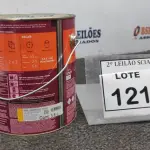 LOTE 121 - 01 LATA DE TINTA ESMALTE PARA MADEIRAS E METAIS NA COR BRILHANTE AMARELO OURO DE 3,6L MARCA SUVINIL. (NOVO) (NO ESTADO) ATENÇÃO! FAZER A VISITAÇÃO ANTES DE ARREMATAR, NÃO SABEMOS SE FUNCIONA. LEILÃO NÃO TEM GARANTIA E NEM DEVOLUÇÃO, SUJEITO A POSSÍVEIS AVARIAS VISÍVEIS/OCULTAS E/OU AUSÊNCIA DE COMPONENTES.