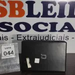 LOTE 044 - 01 NOTEBOOK MARCA HP. (NO ESTADO) ATENÇÃO! FAZER A VISITAÇÃO ANTES DE ARREMATAR, NÃO SABEMOS SE FUNCIONA. LEILÃO NÃO TEM GARANTIA E NEM DEVOLUÇÃO, SUJEITO A POSSÍVEIS AVARIAS VISÍVEIS/OCULTAS E/OU AUSÊNCIA DE COMPONENTES.
