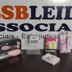 LOTE 020 - 01 ESCOVA ELÉTRICA, 01 MASSAGEADOR E DECORADOR DE UNHAS.  (NO ESTADO) ATENÇÃO! FAZER A VISITAÇÃO ANTES DE ARREMATAR, NÃO SABEMOS SE FUNCIONA. LEILÃO NÃO TEM GARANTIA E NEM DEVOLUÇÃO, SUJEITO A POSSÍVEIS AVARIAS VISÍVEIS/OCULTAS E/OU AUSÊNCIA DE COMPONENTES.