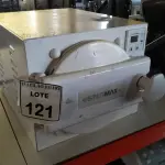 LOTE 121 - 01 AUTOCLAVE PARA ESTERILIZAÇÃO MARCA STERMAX. (NO ESTADO) ATENÇÃO! FAZER A VISITAÇÃO ANTES DE ARREMATAR, NÃO SABEMOS SE FUNCIONA. LEILÃO NÃO TEM GARANTIA E NEM DEVOLUÇÃO, SUJEITO A POSSÍVEIS AVARIAS VISÍVEIS/OCULTAS E/OU AUSÊNCIA DE COMPONENTES.