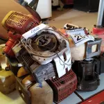 LOTE 251 - 01 LOTE COM VÁRIOS MOTORES DE ROÇADEIRA. (NO ESTADO) ATENÇÃO! FAZER A VISITAÇÃO ANTES DE ARREMATAR, NÃO SABEMOS SE FUNCIONA. LEILÃO NÃO TEM GARANTIA E NEM DEVOLUÇÃO, SUJEITO A POSSÍVEIS AVARIAS VISÍVEIS/OCULTAS E/OU AUSÊNCIA DE COMPONENTES.