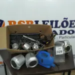 LOTE 029 - 01 PULVERIZADOR, 06 CAIXAS DE SOM E VÁRIOS HEADPHONES E TECLADOS PARA PC. (NO ESTADO) ATENÇÃO! FAZER A VISITAÇÃO ANTES DE ARREMATAR, NÃO SABEMOS SE FUNCIONA. LEILÃO NÃO TEM GARANTIA E NEM DEVOLUÇÃO, SUJEITO A POSSÍVEIS AVARIAS VISÍVEIS/OCULTAS E/OU AUSÊNCIA DE COMPONENTES.