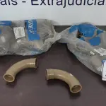 LOTE 289 - 01 LOTE COM VÁRIAS CURVAS SOLDÁVEIS 40MM. (NO ESTADO) ATENÇÃO! FAZER A VISITAÇÃO ANTES DE ARREMATAR, NÃO SABEMOS SE FUNCIONA. LEILÃO NÃO TEM GARANTIA E NEM DEVOLUÇÃO, SUJEITO A POSSÍVEIS AVARIAS VISÍVEIS/OCULTAS E/OU AUSÊNCIA DE COMPONENTES.