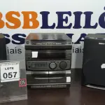 LOTE 057 - 01 APARELHO DE SOM COM 02 CAIXAS MARCA SONY. (NO ESTADO) ATENÇÃO! FAZER A VISITAÇÃO ANTES DE ARREMATAR, NÃO SABEMOS SE FUNCIONA. LEILÃO NÃO TEM GARANTIA E NEM DEVOLUÇÃO, SUJEITO A POSSÍVEIS AVARIAS VISÍVEIS/OCULTAS E/OU AUSÊNCIA DE COMPONENTES.