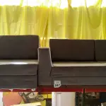 LOTE 247 - 01 SOFÁ 03 LUGARES E 02 POLTRONAS NA COR CINZA CLARO CAMURÇA. (NO ESTADO) ATENÇÃO! FAZER A VISITAÇÃO ANTES DE ARREMATAR, NÃO SABEMOS SE FUNCIONA. LEILÃO NÃO TEM GARANTIA E NEM DEVOLUÇÃO, SUJEITO A POSSÍVEIS AVARIAS VISÍVEIS/OCULTAS E/OU AUSÊNCIA DE COMPONENTES.