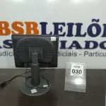 LOTE 030 - 01 MONITOR TOUCH SCREEN MARCA ELO. (NO ESTADO) ATENÇÃO! FAZER A VISITAÇÃO ANTES DE ARREMATAR, NÃO SABEMOS SE FUNCIONA. LEILÃO NÃO TEM GARANTIA E NEM DEVOLUÇÃO, SUJEITO A POSSÍVEIS AVARIAS VISÍVEIS/OCULTAS E/OU AUSÊNCIA DE COMPONENTES.