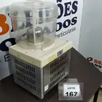 LOTE 167 - 01 REFRESQUEIRA INDUSTRIAL. (NO ESTADO) ATENÇÃO! FAZER A VISITAÇÃO ANTES DE ARREMATAR, NÃO SABEMOS SE FUNCIONA. LEILÃO NÃO TEM GARANTIA E NEM DEVOLUÇÃO, SUJEITO A POSSÍVEIS AVARIAS VISÍVEIS/OCULTAS E/OU AUSÊNCIA DE COMPONENTES.