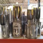 LOTE 290 - 11 BASES DE EXTINTORES EM INOX. (NO ESTADO) ATENÇÃO! FAZER A VISITAÇÃO ANTES DE ARREMATAR, NÃO SABEMOS SE FUNCIONA. LEILÃO NÃO TEM GARANTIA E NEM DEVOLUÇÃO, SUJEITO A POSSÍVEIS AVARIAS VISÍVEIS/OCULTAS E/OU AUSÊNCIA DE COMPONENTES.