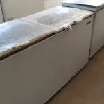 LOTE 364 - 01 FREEZER HORIZONTAL 02 TAMPAS. (NO ESTADO) ATENÇÃO! FAZER A VISITAÇÃO ANTES DE ARREMATAR, NÃO SABEMOS SE FUNCIONA. LEILÃO NÃO TEM GARANTIA E NEM DEVOLUÇÃO, SUJEITO A POSSÍVEIS AVARIAS VISÍVEIS/OCULTAS E/OU AUSÊNCIA DE COMPONENTES.