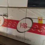 LOTE 305 - 01 ARMÁRIO PEQUENO DE COZINHA COM 03 PORTAS E 03 GAVETAS. (NO ESTADO) ATENÇÃO! FAZER A VISITAÇÃO ANTES DE ARREMATAR, NÃO SABEMOS SE FUNCIONA. LEILÃO NÃO TEM GARANTIA E NEM DEVOLUÇÃO, SUJEITO A POSSÍVEIS AVARIAS VISÍVEIS/OCULTAS E/OU AUSÊNCIA DE COMPONENTES.
