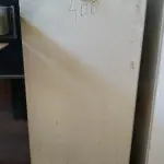 LOTE 306 - 01 GELADEIRA MARCA ELECTROLUX 220W, PARA RETIRADA DE PEÇAS. (NO ESTADO) ATENÇÃO! FAZER A VISITAÇÃO ANTES DE ARREMATAR, NÃO SABEMOS SE FUNCIONA. LEILÃO NÃO TEM GARANTIA E NEM DEVOLUÇÃO, SUJEITO A POSSÍVEIS AVARIAS VISÍVEIS/OCULTAS E/OU AUSÊNCIA DE COMPONENTES.