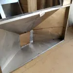 LOTE 410 - 01 COIFA EM INOX. (NO ESTADO) ATENÇÃO! FAZER A VISITAÇÃO ANTES DE ARREMATAR, NÃO SABEMOS SE FUNCIONA. LEILÃO NÃO TEM GARANTIA E NEM DEVOLUÇÃO, SUJEITO A POSSÍVEIS AVARIAS VISÍVEIS/OCULTAS E/OU AUSÊNCIA DE COMPONENTES.
