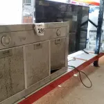 LOTE 286 - 01 COIFA MARCA ELETROMEC E 01 TV LCD 49’’ MARCA LG. (NO ESTADO) ATENÇÃO! FAZER A VISITAÇÃO ANTES DE ARREMATAR, NÃO SABEMOS SE FUNCIONA. LEILÃO NÃO TEM GARANTIA E NEM DEVOLUÇÃO, SUJEITO A POSSÍVEIS AVARIAS VISÍVEIS/OCULTAS E/OU AUSÊNCIA DE COMPONENTES.