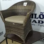 LOTE 102 - 01 CADEIRA DE JARDIM. (NO ESTADO EM QUE SE ENCONTRA. SUJEITO A AVARIAS OCULTAS/VISÍVEIS.) AV9526D
