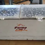 LOTE 373 - 01 FREEZER HORIZONTAL 02 TAMPAS. (NO ESTADO) ATENÇÃO! FAZER A VISITAÇÃO ANTES DE ARREMATAR, NÃO SABEMOS SE FUNCIONA. LEILÃO NÃO TEM GARANTIA E NEM DEVOLUÇÃO, SUJEITO A POSSÍVEIS AVARIAS VISÍVEIS/OCULTAS E/OU AUSÊNCIA DE COMPONENTES.