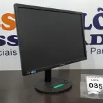 LOTE 035 - 01 MONITOR. (NO ESTADO EM QUE SE ENCONTRA. SUJEITO A AVARIAS OCULTAS/VISÍVEIS.)  AV9700S