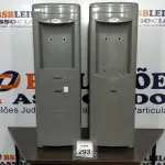 LOTE 293 - 02 BEBEDOUROS PARA GARRAFÃO.(NO ESTADO) ATENÇÃO! FAZER A VISITAÇÃO ANTES DE ARREMATAR, NÃO SABEMOS SE FUNCIONA. LEILÃO NÃO TEM GARANTIA E NEM DEVOLUÇÃO, SUJEITO A POSSÍVEIS AVARIAS VISÍVEIS/OCULTAS E/OU AUSÊNCIA DE COMPONENTES.