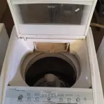 LOTE 347 - 01 MÁQUINA DE LAVAR ROUPAS BRASTEMP 5KG 220V. (NO ESTADO) ATENÇÃO! FAZER A VISITAÇÃO ANTES DE ARREMATAR, NÃO SABEMOS SE FUNCIONA. LEILÃO NÃO TEM GARANTIA E NEM DEVOLUÇÃO, SUJEITO A POSSÍVEIS AVARIAS VISÍVEIS/OCULTAS E/OU AUSÊNCIA DE COMPONENTES.
