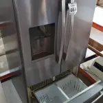 LOTE 053 - 01 GELADEIRA 03 PORTAS WHIRLPOOL 127VOLTS. (NO ESTADO EM QUE SE ENCONTRA. SUJEITO A AVARIAS OCULTAS/VISÍVEIS.) AV9685N