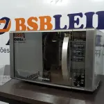 LOTE 025 - 01 MICRO-ONDAS ELECTROLUX 220V. (NO ESTADO EM QUE SE ENCONTRA. SUJEITO A AVARIAS OCULTAS/VISÍVEIS.) AV9696Y