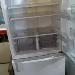 LOTE 055 - 01 GELADEIRA BRASTEMP INVERSE 220V. (NO ESTADO EM QUE SE ENCONTRA. SUJEITO A AVARIAS OCULTAS/VISÍVEIS.) AV9818T