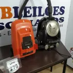 LOTE 278 - 02 ASPIRADORES DE PÓ SENDO 01 MARCA ELECTROLUX E 01 MARCA KENMORE. (NO ESTADO) ATENÇÃO! FAZER A VISITAÇÃO ANTES DE ARREMATAR, NÃO SABEMOS SE FUNCIONA, LEILÃO NÃO TEM GARANTIA E NEM DEVOLUÇÃO, SUJEITO A POSSÍVEIS AVARIAS VISÍVEIS/OCULTAS E/OU AUSÊNCIA DE COMPONENTES.