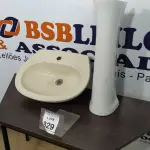 LOTE 329 - 01 PIA COM COLUNA. (NO ESTADO) ATENÇÃO! FAZER A VISITAÇÃO ANTES DE ARREMATAR, NÃO SABEMOS SE FUNCIONA. LEILÃO NÃO TEM GARANTIA E NEM DEVOLUÇÃO, SUJEITO A POSSÍVEIS AVARIAS VISÍVEIS/OCULTAS E/OU AUSÊNCIA DE COMPONENTES.