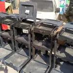 LOTE 328 - 05 CARRINHOS DE LIMPEZA INCOMPLETO. (NO ESTADO) ATENÇÃO! FAZER A VISITAÇÃO ANTES DE ARREMATAR, NÃO SABEMOS SE FUNCIONA. LEILÃO NÃO TEM GARANTIA E NEM DEVOLUÇÃO, SUJEITO A POSSÍVEIS AVARIAS VISÍVEIS/OCULTAS E/OU AUSÊNCIA DE COMPONENTES.