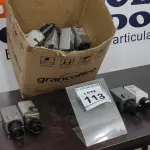LOTE 113 - 01 LOTE COM GRANDE QUANTIDADE DE CÂMERAS DE MONITORAMENTO DE MARCAS E MODELOS VARIADOS (NO ESTADO) ATENÇÃO! FAZER A VISITAÇÃO ANTES DE ARREMATAR, NÃO SABEMOS SE FUNCIONA, LEILÃO NÃO TEM GARANTIA E NEM DEVOLUÇÃO, SUJEITO A POSSÍVEIS AVARIAS VISÍVEIS/OCULTAS E/OU AUSÊNCIA DE COMPONENTES.