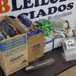 LOTE 148 - 01 LOTE COM GRANDE QUANTIDADE DE LÂMPADAS DE MARCAS E MODELOS DIVERSOS. (NO ESTADO) ATENÇÃO! FAZER A VISITAÇÃO ANTES DE ARREMATAR, NÃO SABEMOS SE FUNCIONA, LEILÃO NÃO TEM GARANTIA E NEM DEVOLUÇÃO, SUJEITO A POSSÍVEIS AVARIAS VISÍVEIS/OCULTAS E/OU AUSÊNCIA DE COMPONENTES.