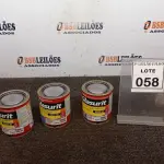 LOTE 058 - 03 LATAS DE ESMALTE SINTÉTICO DE 900ML CORES VARIADAS MARCA GLASURIT. (NO ESTADO) ATENÇÃO! FAZER A VISITAÇÃO ANTES DE ARREMATAR, NÃO SABEMOS SE FUNCIONA, LEILÃO NÃO TEM GARANTIA E NEM DEVOLUÇÃO, SUJEITO A POSSÍVEIS AVARIAS VISÍVEIS/OCULTAS E/OU AUSÊNCIA DE COMPONENTES.