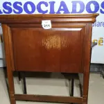 LOTE 211 -  01 CABECEIRA DE CAMA. (NO ESTADO EM QUE SE ENCONTRA. SUJEITO A AVARIAS OCULTAS/VISÍVEIS.)  BF8593U