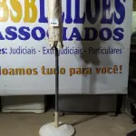 LOTE 188 -  01 OMBRELONE. (NO ESTADO EM QUE SE ENCONTRA. SUJEITO A AVARIAS OCULTAS/VISÍVEIS.)  BH1583D