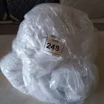LOTE 248 -  01 SACO COM CORTINAS. (NO ESTADO EM QUE SE ENCONTRA. SUJEITO A AVARIAS OCULTAS/VISÍVEIS.)  