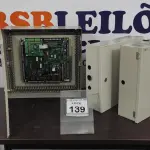 LOTE 139 - 03 QUADROS DE DISTRIBUIÇÃO. (NO ESTADO) ATENÇÃO! FAZER A VISITAÇÃO ANTES DE ARREMATAR, NÃO SABEMOS SE FUNCIONA, LEILÃO NÃO TEM GARANTIA E NEM DEVOLUÇÃO, SUJEITO A POSSÍVEIS AVARIAS VISÍVEIS/OCULTAS E/OU AUSÊNCIA DE COMPONENTES.