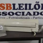 LOTE 131 - 01 EVAPORADORA 14.600BTUS MARCA TRANE. (NO ESTADO) ATENÇÃO! FAZER A VISITAÇÃO ANTES DE ARREMATAR, NÃO SABEMOS SE FUNCIONA, LEILÃO NÃO TEM GARANTIA E NEM DEVOLUÇÃO, SUJEITO A POSSÍVEIS AVARIAS VISÍVEIS/OCULTAS E/OU AUSÊNCIA DE COMPONENTES.